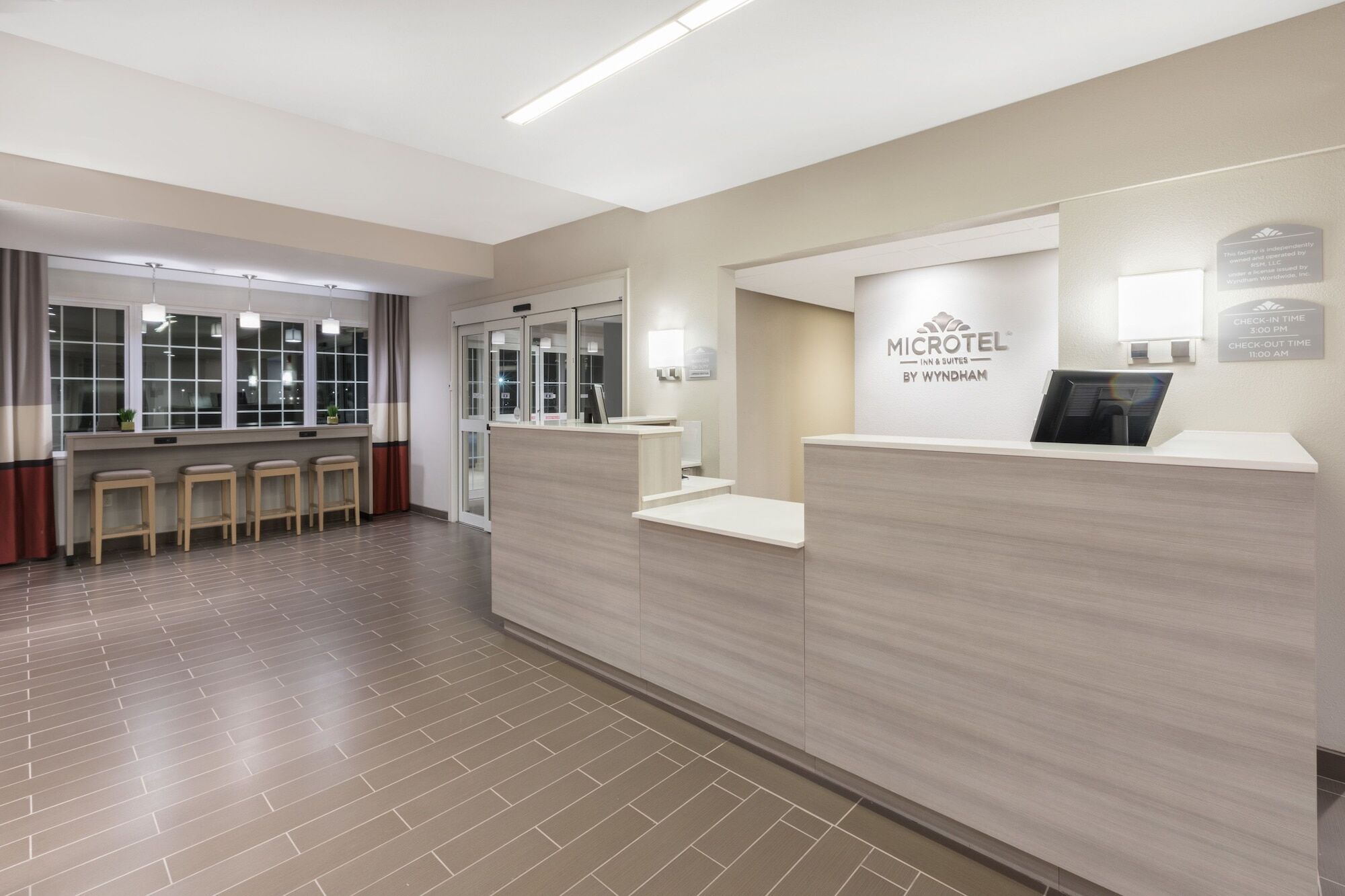 Microtel Inn & Suites By Wyndham Perry Ngoại thất bức ảnh